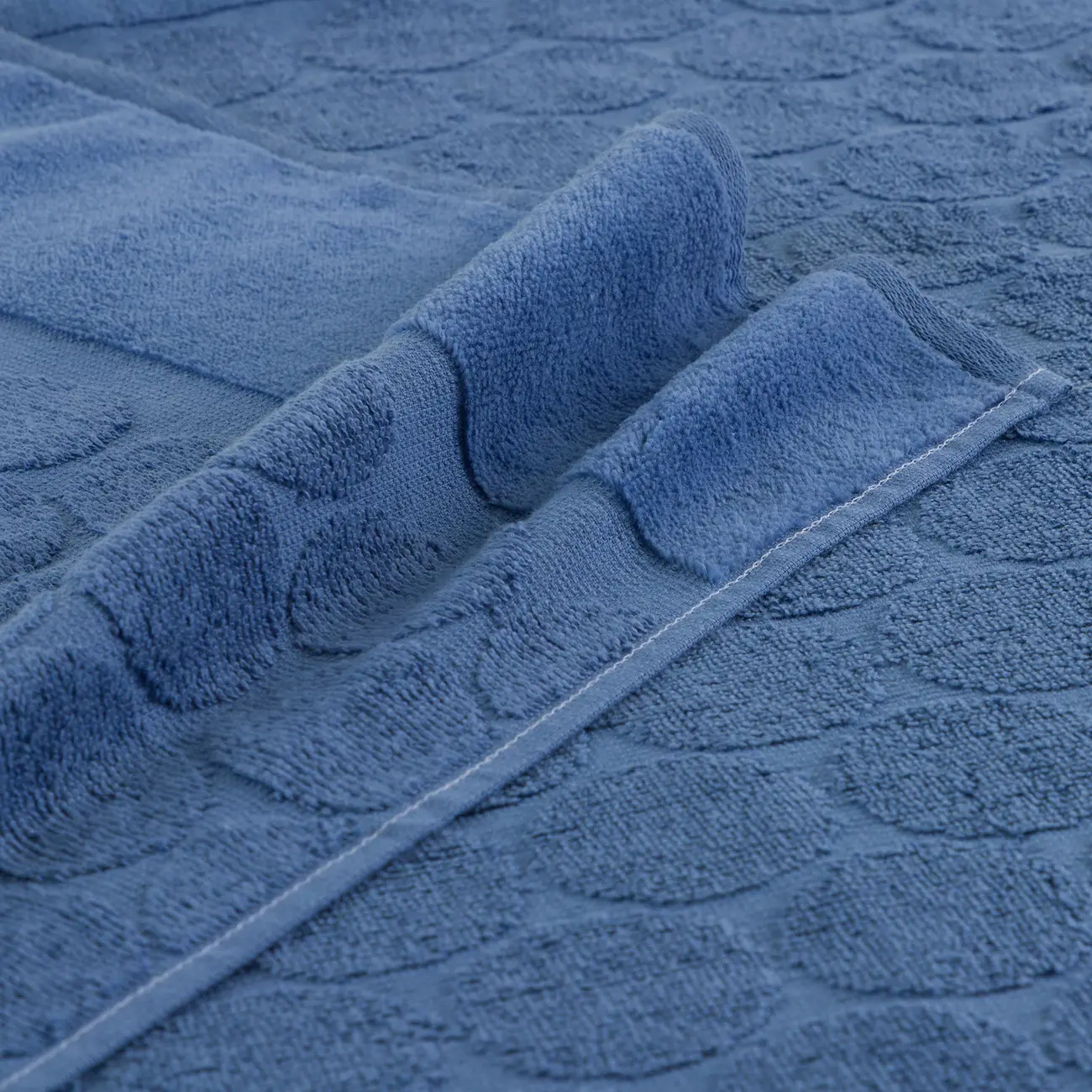 TOALHA DE BANHO GIGANTE 1,50 M X 86 CM BOLOTS - ZIMBRO - Foto 2