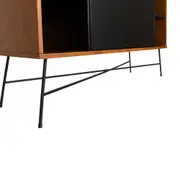 BUFFET 1 PORTA BASCULANTE 1,35 M X 40 CM MID CENTURY - PRETO/NOZES - Foto 8