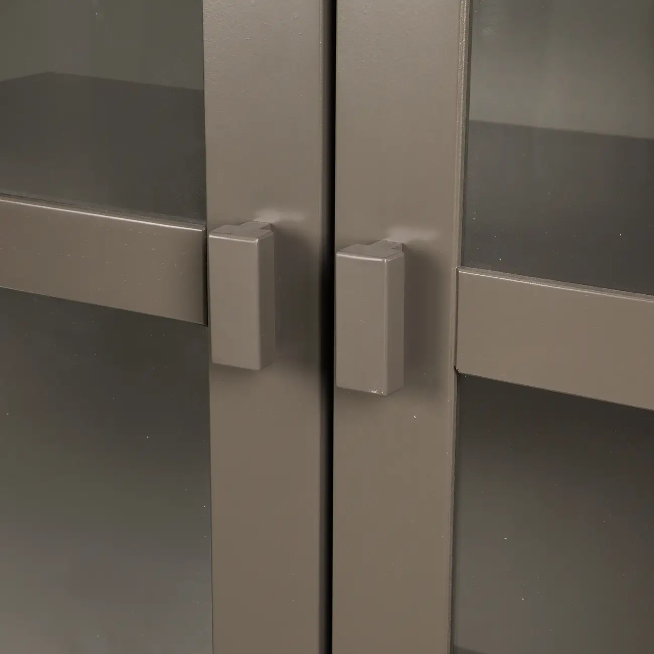 CRISTALEIRA 2 PORTAS 98 CM X 1,80 M CHAMBÉRY - GRIS BRULÉ/INCOLOR - Foto 7