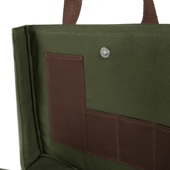 BOLSA PARA FERRAMENTAS BROMÉLIA - VERDE ESCURO/MARROM - Foto 5