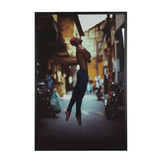 QUADRO 80 CM X 1,20 M UM SALTO PARA O FUTURO - RAFAEL FREIRE - PRETO/MULTICOR - Foto 1