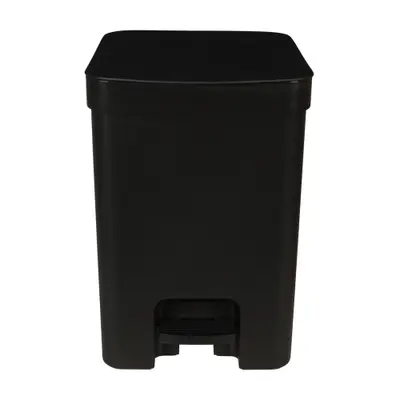 LIXEIRA COM PEDAL 12 L TRIUM