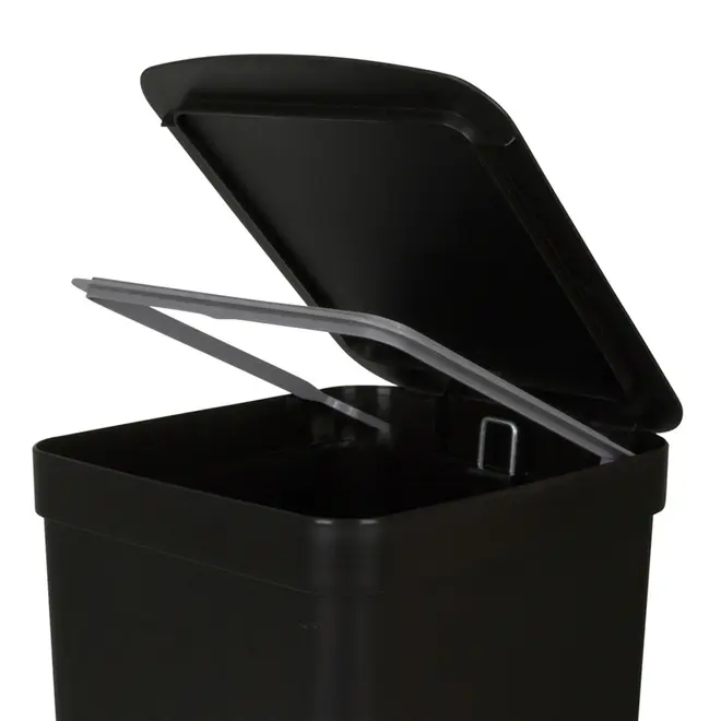 LIXEIRA COM PEDAL 12 L TRIUM - PRETO - Foto 5