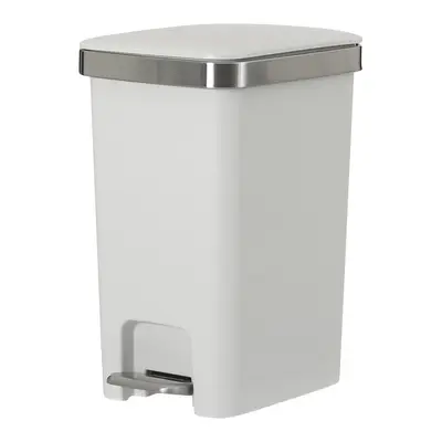 LIXEIRA COM PEDAL 15 L DAY USE