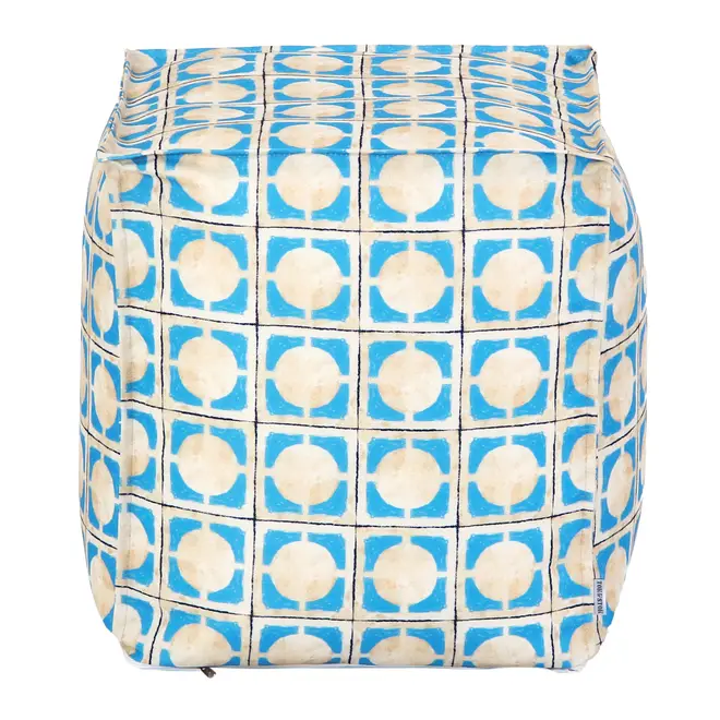 PUFF 45 CM X 45 CM SAUDADE TROPICAL AZULEJOS - AZUL HISTÓRICO/MULTICOR - Foto 2