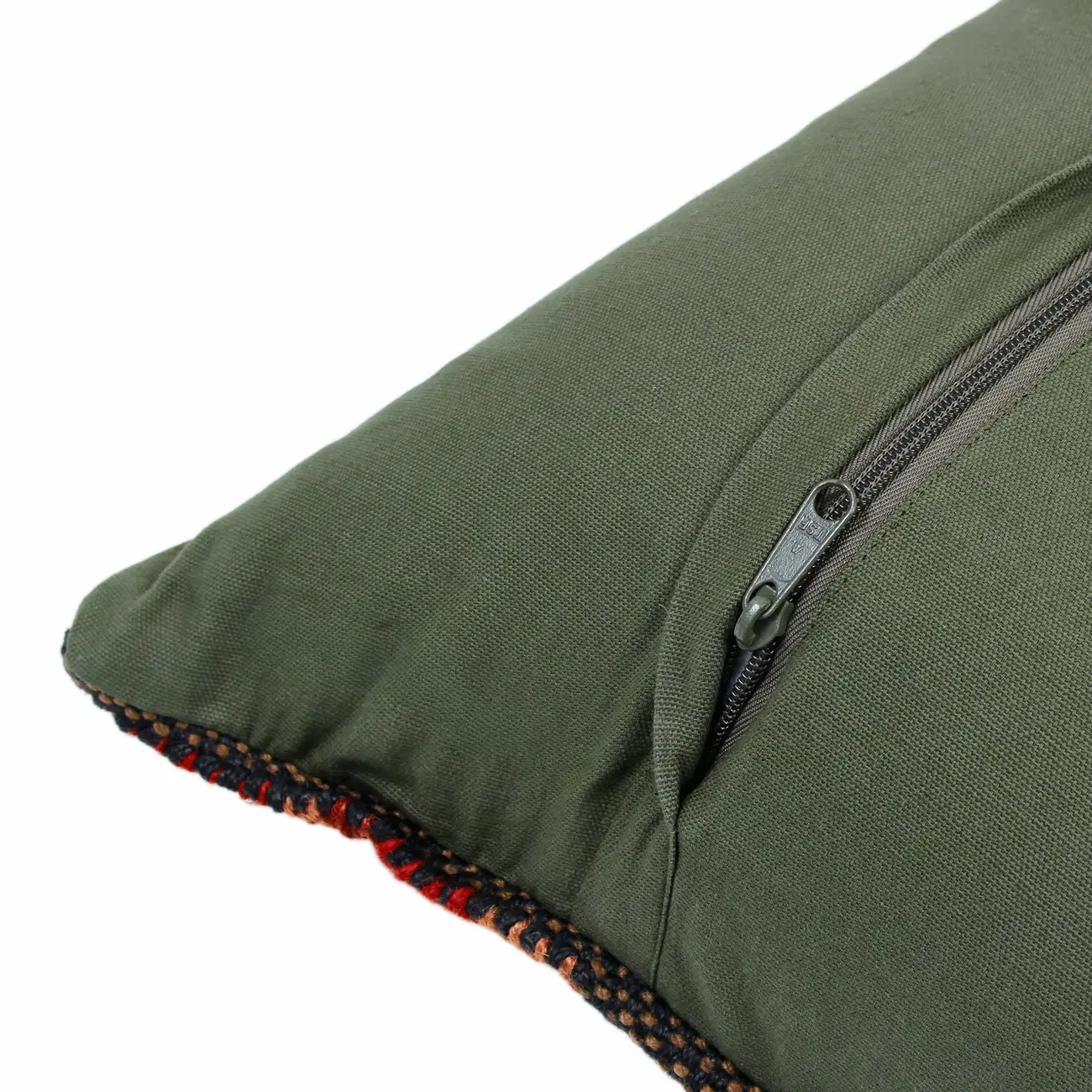 ALMOFADA 50 CM X 50 CM VERSO - VERMELHO HINDU/LODEN GREEN - Foto 5