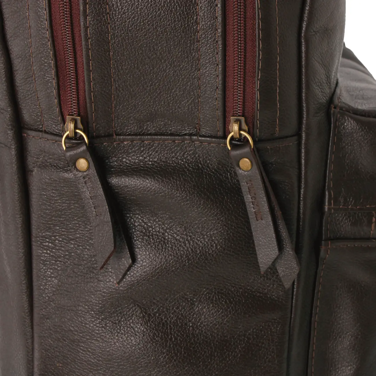 MOCHILA ON THE GO - COURO MARROM DE LEI - Foto 14