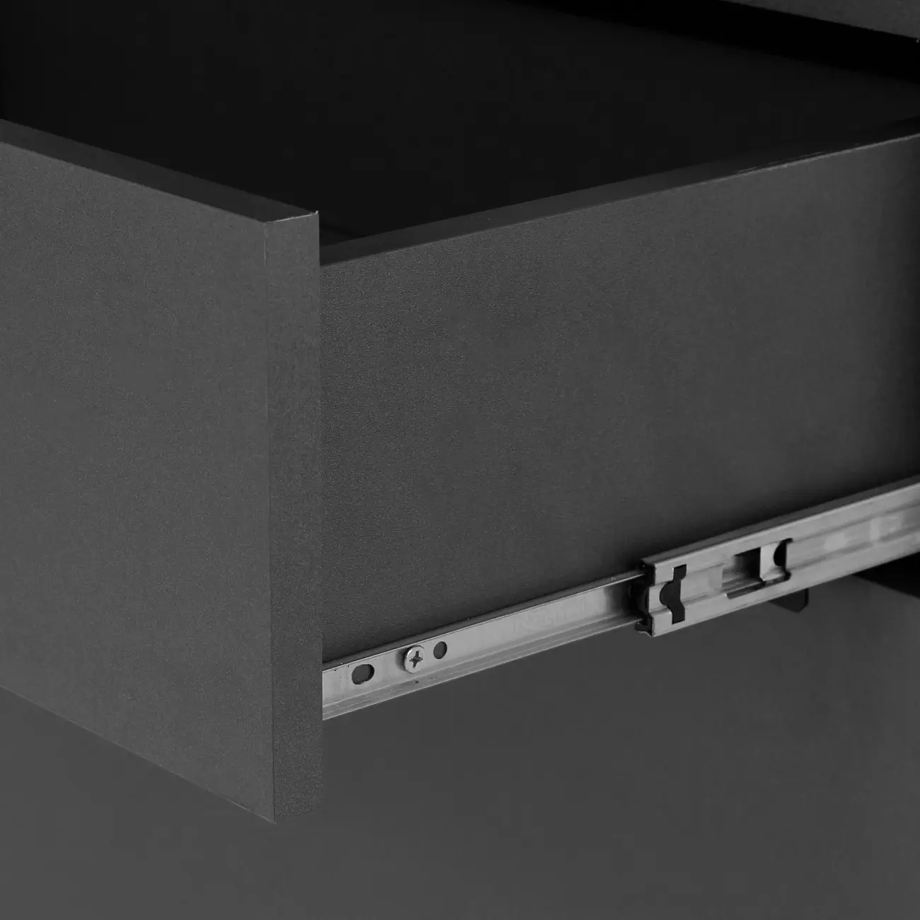 PANELEIRO 2 PORTAS/1 GAVETA 60 CM X 2,21 M SLEEK - GRAFITE/PRETO - Foto 11