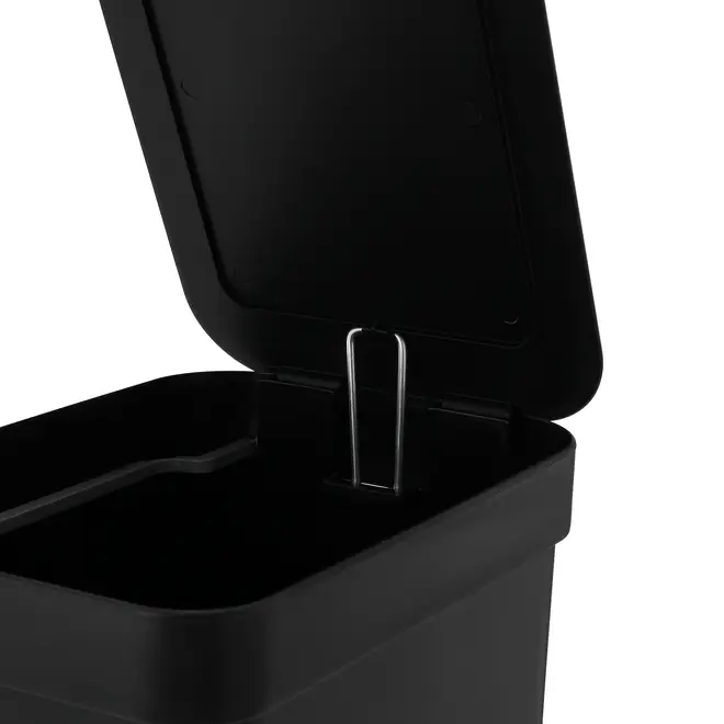LIXEIRA COM PEDAL 6 L TRIUM - PRETO - Foto 7