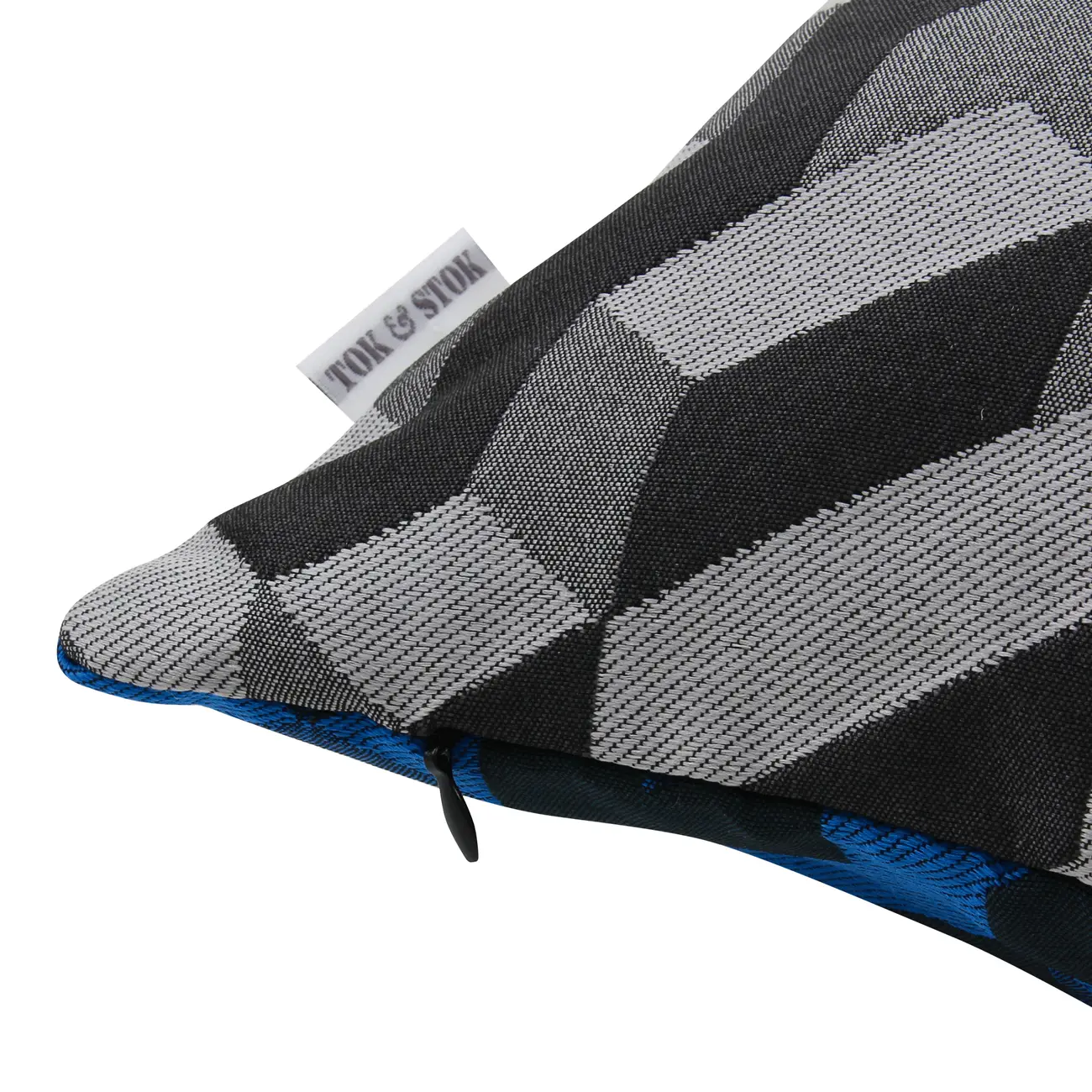 CAPA PARA ALMOFADA 45 CM X 45 CM MAZE - KONKRET/AZUL COBALTO - Foto 4