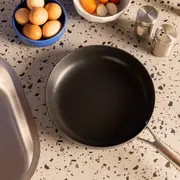 FRIGIDEIRA INDUÇÃO 24 CM DIAMOND - KONKRET/INOX - Foto 7