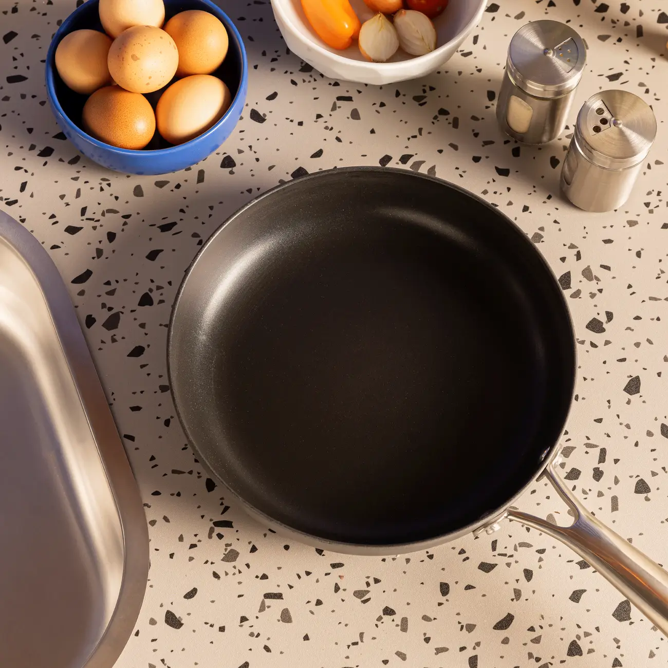 FRIGIDEIRA INDUÇÃO 24 CM DIAMOND - KONKRET/INOX - Foto 7