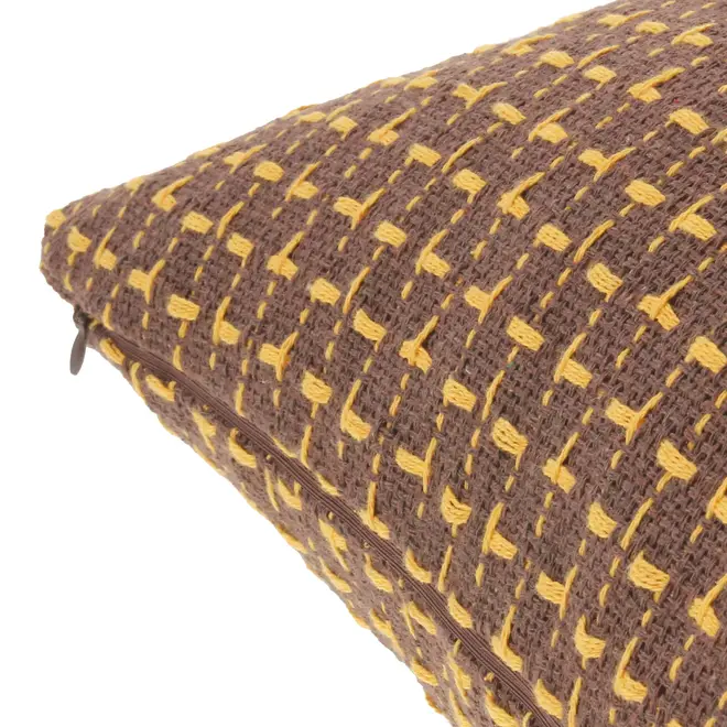 ALMOFADA 50 CM X 50 CM MONTANA - MARROM DE LEI/AMARELO HANBAR - Foto 3