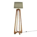 LUMINÁRIA DE CHÃO ARROW C/CUP Y